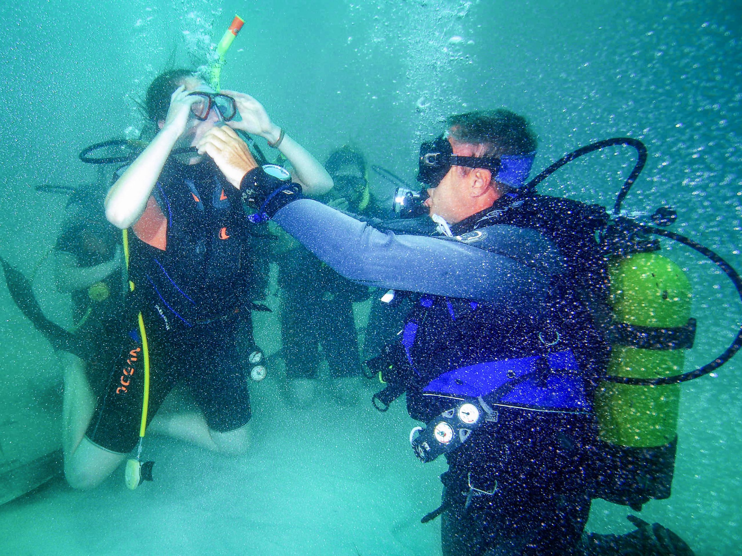 camps_international_scuba_diving_safety_guide