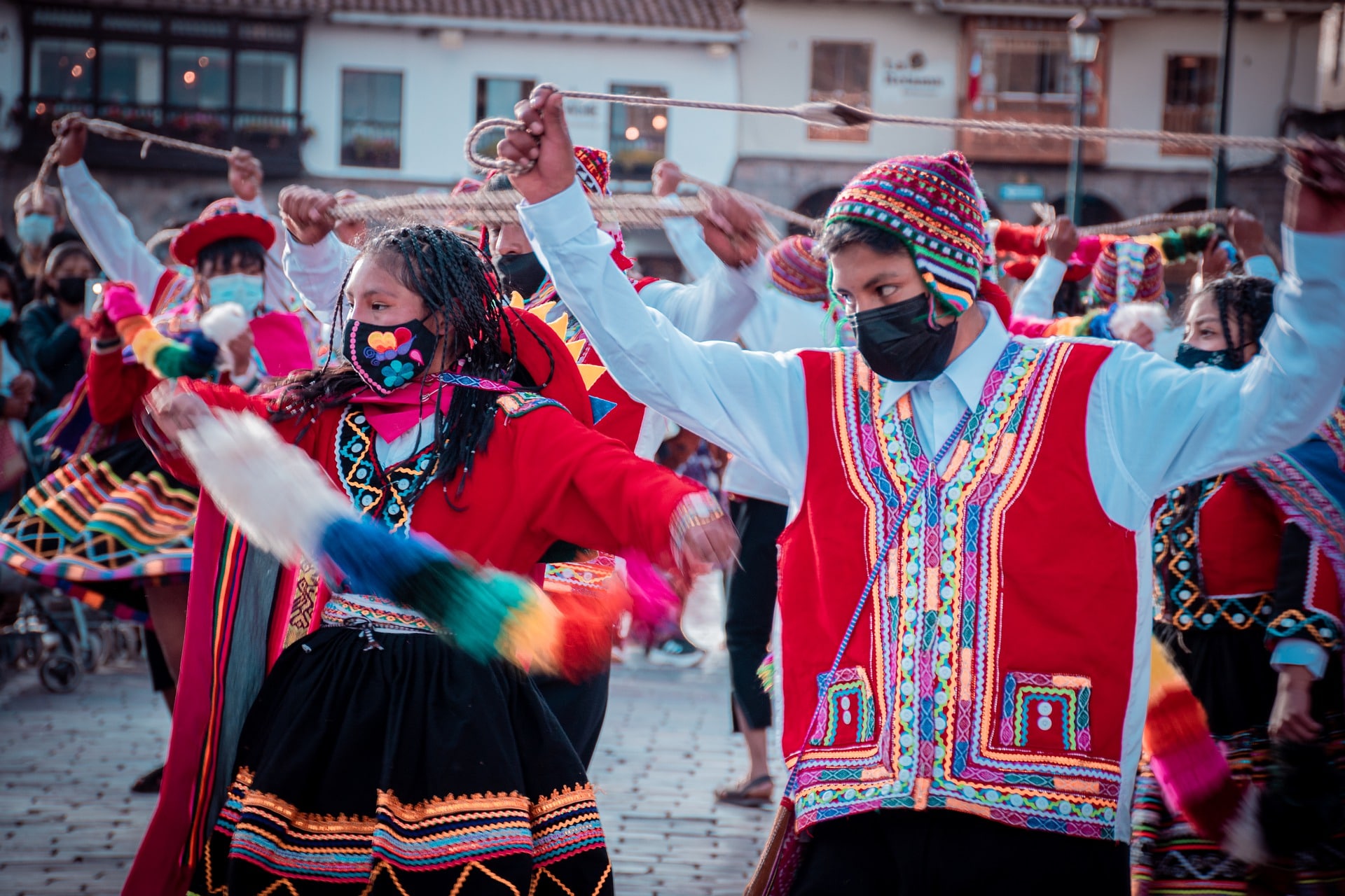 cusco-celebrations-min