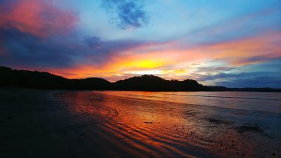 school_expedition_costa_rica_scuba_beach_sunset