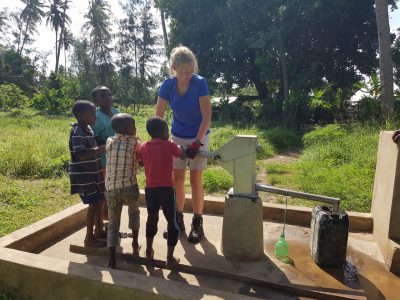 school_expedition_kenya_impact_water_pump-1