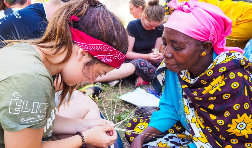 school_expedition_kenya_impact_womens_group