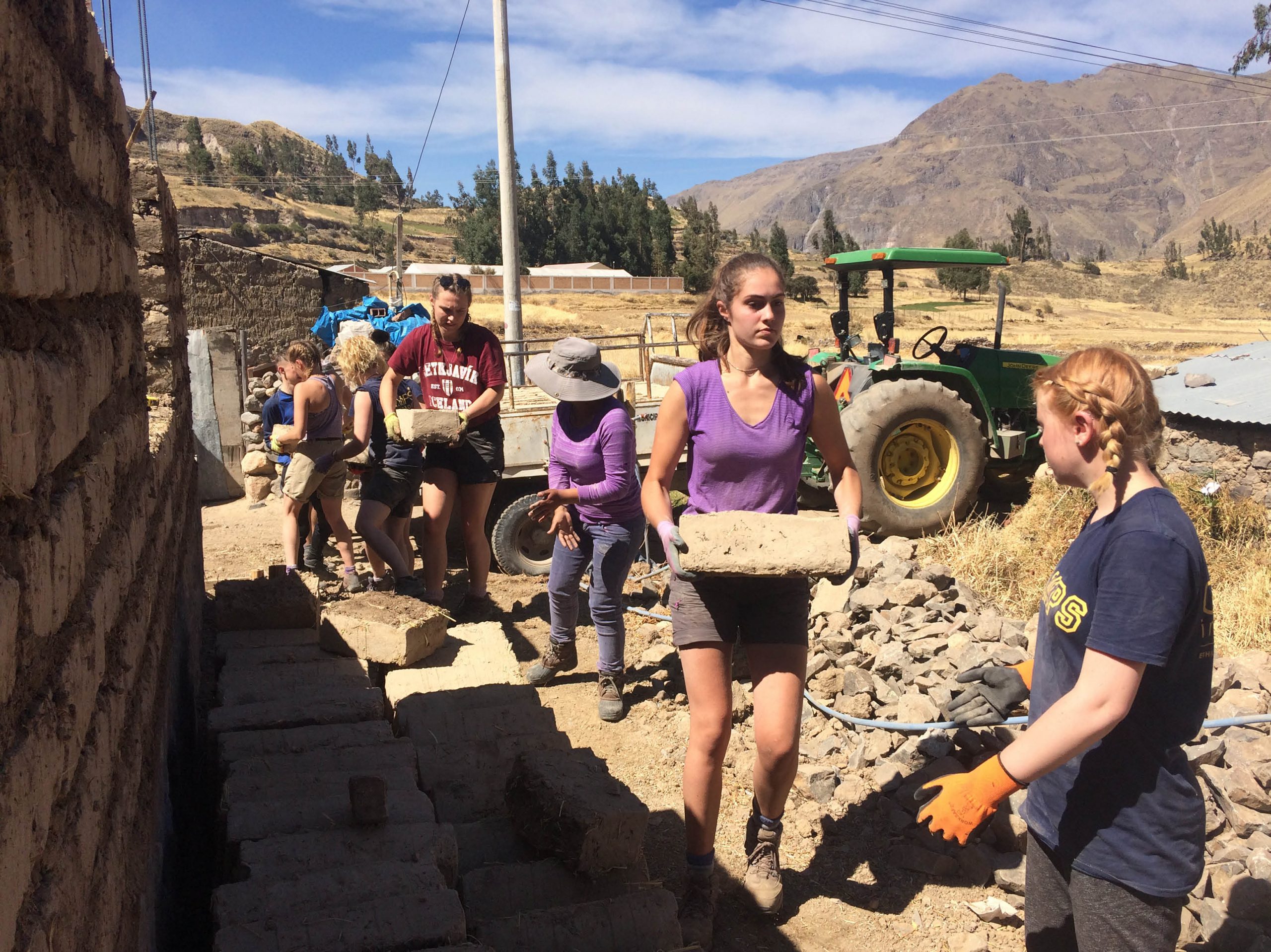 school_expedition_peru_trek_project_work