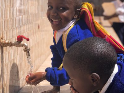 school_expedition_tanzania_trek_clean_water